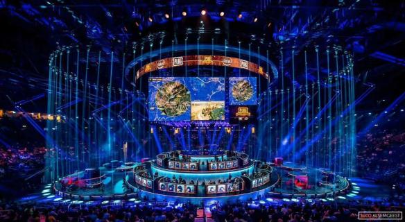 坚持自我 坚持自我